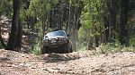 27-Grub climbs Flats Track with front & rear diffs locked